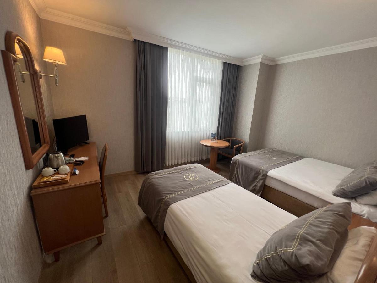 Fuar Hotel Istanbul Eksteriør billede